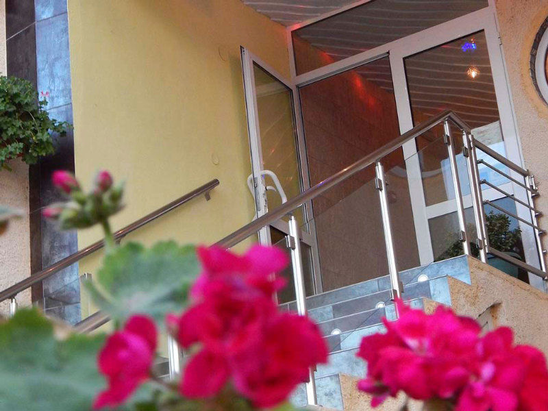 Lilalo Ηotel Paralía المظهر الخارجي الصورة