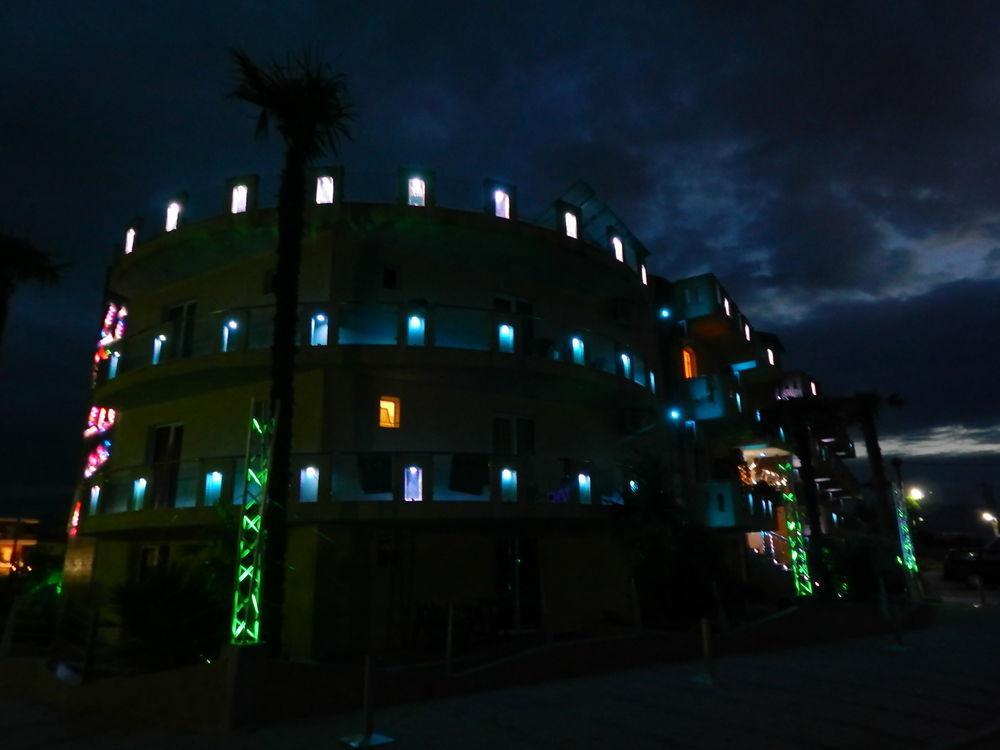 Lilalo Ηotel Paralía المظهر الخارجي الصورة