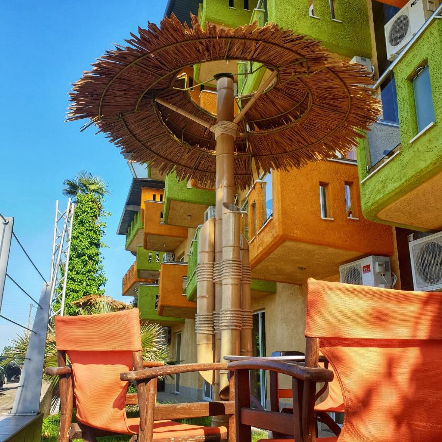 Lilalo Ηotel Paralía المظهر الخارجي الصورة