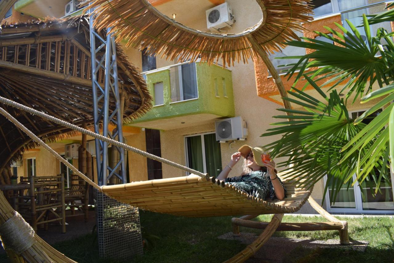 Lilalo Ηotel Paralía المظهر الخارجي الصورة